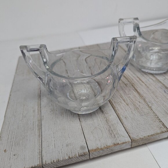 Vintage Heisey Glass Creamer & Sugar w/ Geometric Leaf & Berry Wheel Cut Pattern - Picture 6 of 13